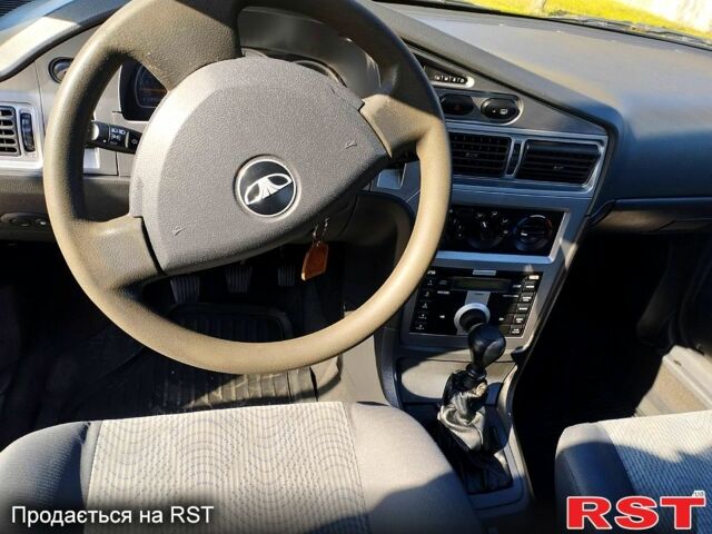 Дэу Нексия, объемом двигателя 1.5 л и пробегом 76 тыс. км за 3100 $, фото 3 на Automoto.ua