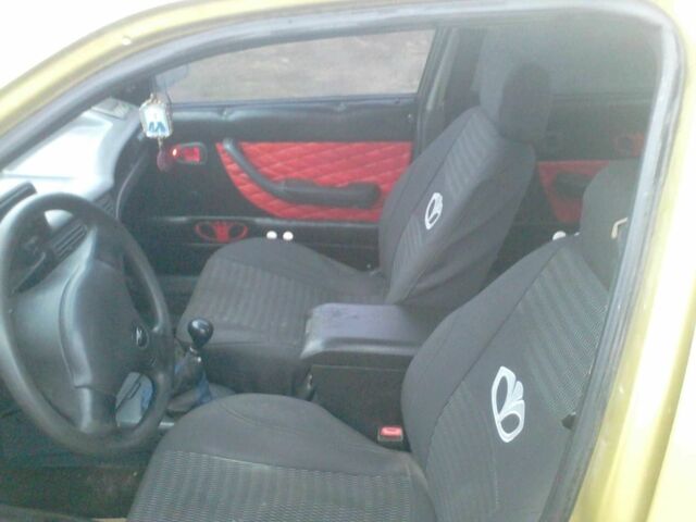 Желтый Дэу Нексия, объемом двигателя 1.5 л и пробегом 300 тыс. км за 1500 $, фото 9 на Automoto.ua