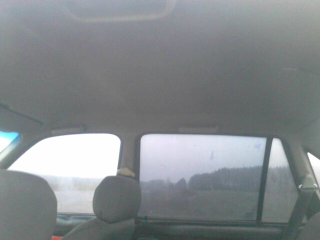 Желтый Дэу Нексия, объемом двигателя 1.5 л и пробегом 300 тыс. км за 1500 $, фото 12 на Automoto.ua