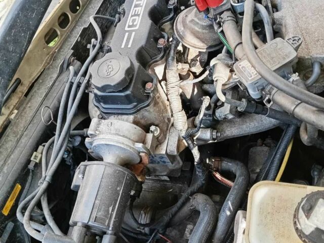 Жовтий Деу Нексія, об'ємом двигуна 1.5 л та пробігом 180 тис. км за 700 $, фото 2 на Automoto.ua