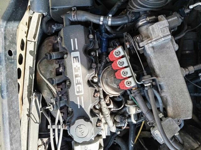 Жовтий Деу Нексія, об'ємом двигуна 1.5 л та пробігом 180 тис. км за 700 $, фото 1 на Automoto.ua