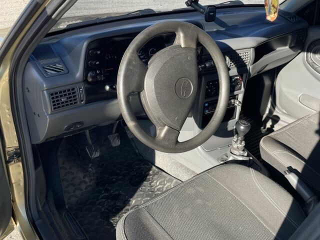 Желтый Дэу Нексия, объемом двигателя 1.5 л и пробегом 75 тыс. км за 4000 $, фото 13 на Automoto.ua