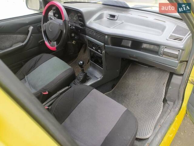 Дэу Нексия 2007 в Хмельницком на Automoto.ua Желтый Дэу Нексия, объемом двигателя 1.5 л и пробегом 174 тыс. км за 650 $, фото 9 на Automoto.ua