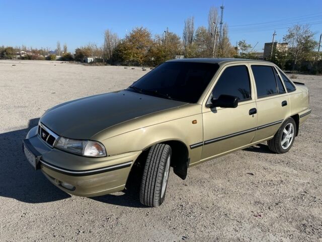 Желтый Дэу Нексия, объемом двигателя 1.5 л и пробегом 75 тыс. км за 4000 $, фото 11 на Automoto.ua