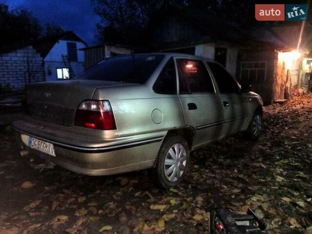 Жовтий Деу Нексія, об'ємом двигуна 1.5 л та пробігом 185 тис. км за 2000 $, фото 13 на Automoto.ua