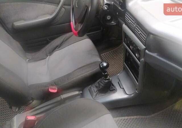 Дэу Нексия 2007 в Хмельницком на Automoto.ua Желтый Дэу Нексия, объемом двигателя 1.5 л и пробегом 174 тыс. км за 650 $, фото 17 на Automoto.ua