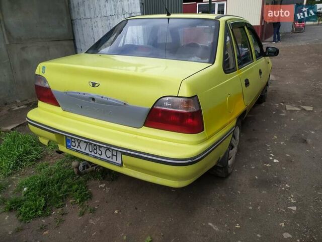 Дэу Нексия 2007 в Хмельницком на Automoto.ua Желтый Дэу Нексия, объемом двигателя 1.5 л и пробегом 174 тыс. км за 650 $, фото 5 на Automoto.ua
