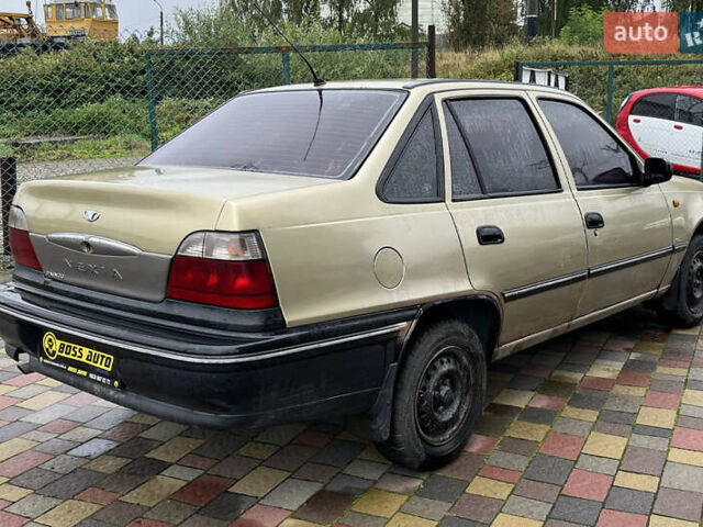 Жовтий Деу Нексія, об'ємом двигуна 1.5 л та пробігом 450 тис. км за 1500 $, фото 6 на Automoto.ua