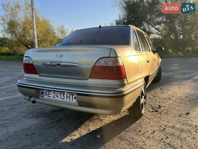 Желтый Дэу Нексия, объемом двигателя 1.5 л и пробегом 112 тыс. км за 2300 $, фото 15 на Automoto.ua