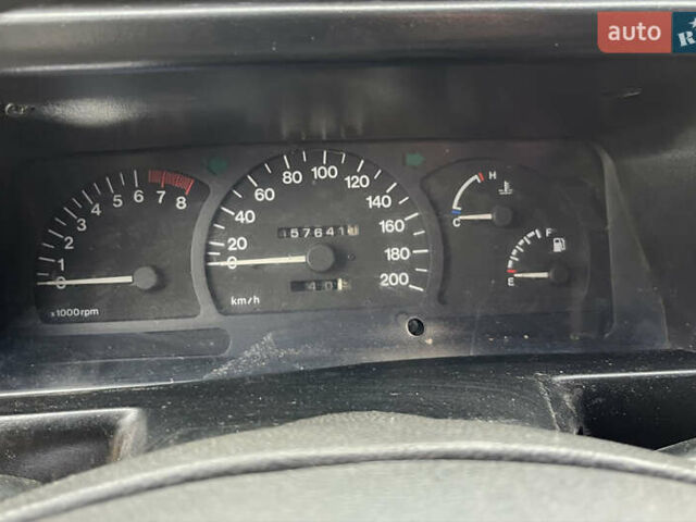 Жовтий Деу Нексія, об'ємом двигуна 1.5 л та пробігом 450 тис. км за 1500 $, фото 11 на Automoto.ua