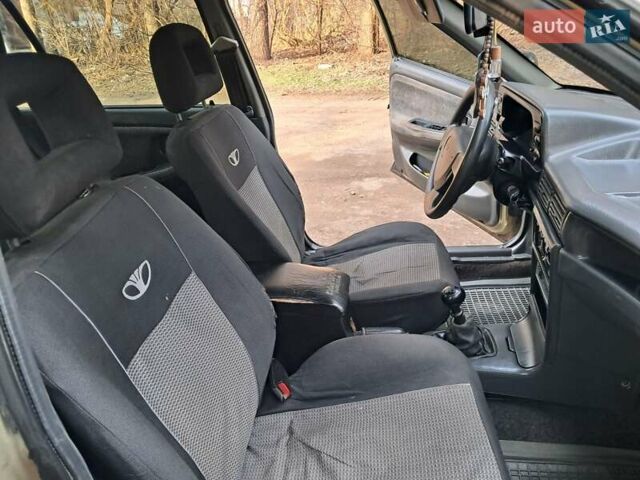 Жовтий Деу Нексія, об'ємом двигуна 1.5 л та пробігом 205 тис. км за 1399 $, фото 28 на Automoto.ua