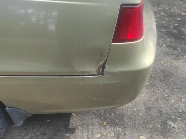 Жовтий Деу Нексія, об'ємом двигуна 1.5 л та пробігом 240 тис. км за 1600 $, фото 5 на Automoto.ua