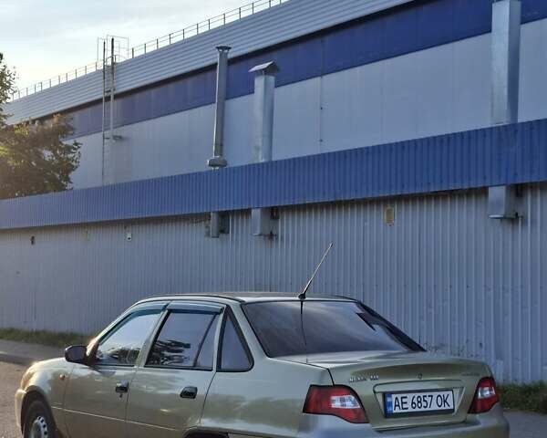 Желтый Дэу Нексия, объемом двигателя 1.6 л и пробегом 95 тыс. км за 2600 $, фото 17 на Automoto.ua