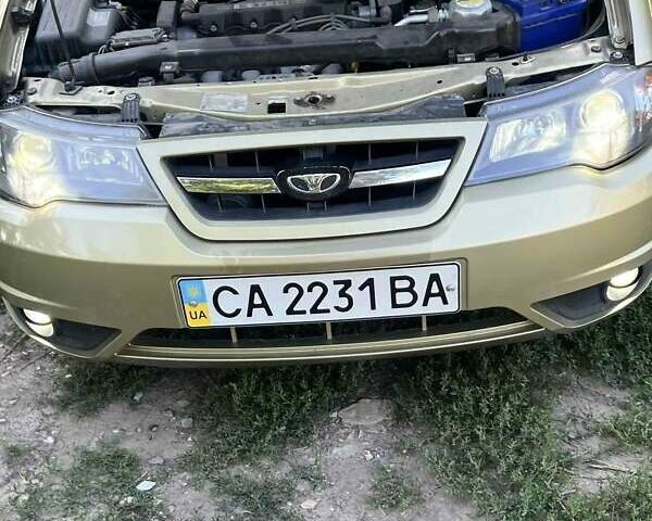 Желтый Дэу Нексия, объемом двигателя 1.5 л и пробегом 139 тыс. км за 2900 $, фото 5 на Automoto.ua
