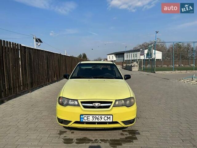 Жовтий Деу Нексія, об'ємом двигуна 1.5 л та пробігом 186 тис. км за 2000 $, фото 9 на Automoto.ua