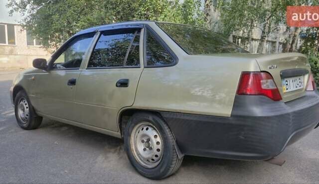 Жовтий Деу Нексія, об'ємом двигуна 1.5 л та пробігом 54 тис. км за 3000 $, фото 2 на Automoto.ua