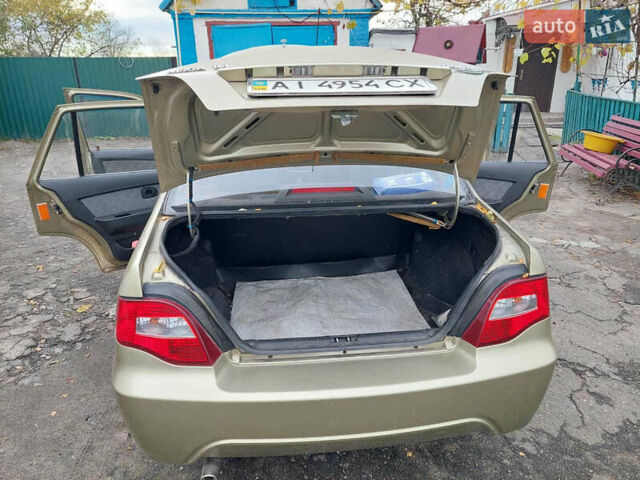 Жовтий Деу Нексія, об'ємом двигуна 1.6 л та пробігом 60 тис. км за 3350 $, фото 17 на Automoto.ua