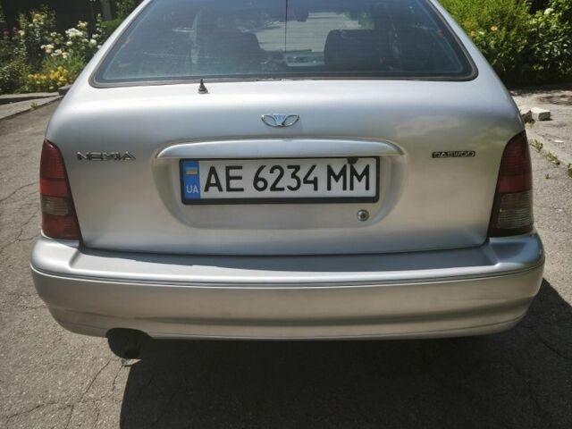 Сірий Деу Нексія, об'ємом двигуна 1.5 л та пробігом 268 тис. км за 1400 $, фото 3 на Automoto.ua