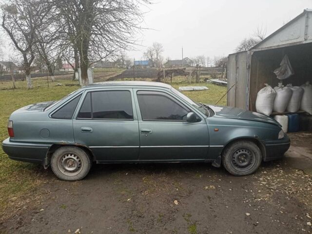 Серый Дэу Нексия, объемом двигателя 1.5 л и пробегом 78 тыс. км за 800 $, фото 2 на Automoto.ua