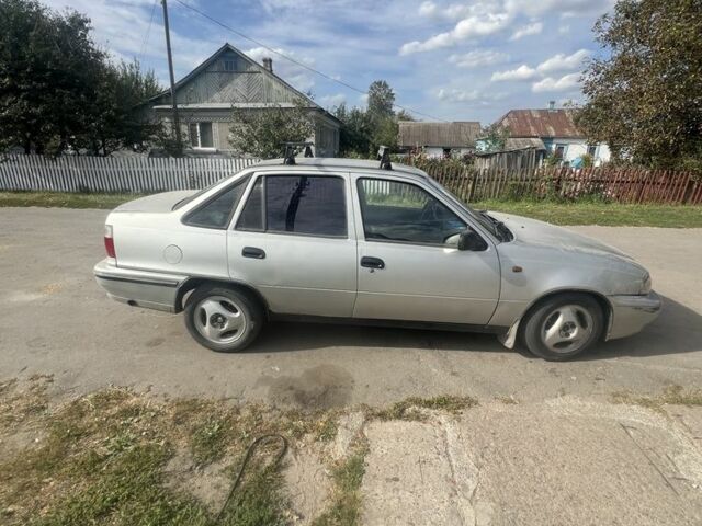 Серый Дэу Нексия, объемом двигателя 1.5 л и пробегом 150 тыс. км за 850 $, фото 2 на Automoto.ua