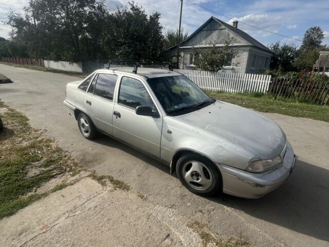 Серый Дэу Нексия, объемом двигателя 1.5 л и пробегом 150 тыс. км за 850 $, фото 3 на Automoto.ua