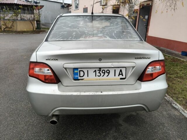 Серый Дэу Нексия, объемом двигателя 1.5 л и пробегом 254 тыс. км за 1200 $, фото 2 на Automoto.ua