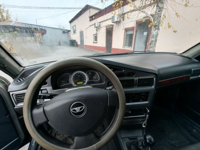 Серый Дэу Нексия, объемом двигателя 1.5 л и пробегом 254 тыс. км за 1200 $, фото 4 на Automoto.ua