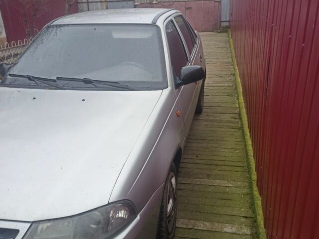 Серый Дэу Нексия, объемом двигателя 0 л и пробегом 150 тыс. км за 1550 $, фото 1 на Automoto.ua