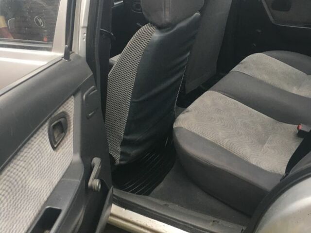 Серый Дэу Нексия, объемом двигателя 1.5 л и пробегом 120 тыс. км за 2500 $, фото 6 на Automoto.ua