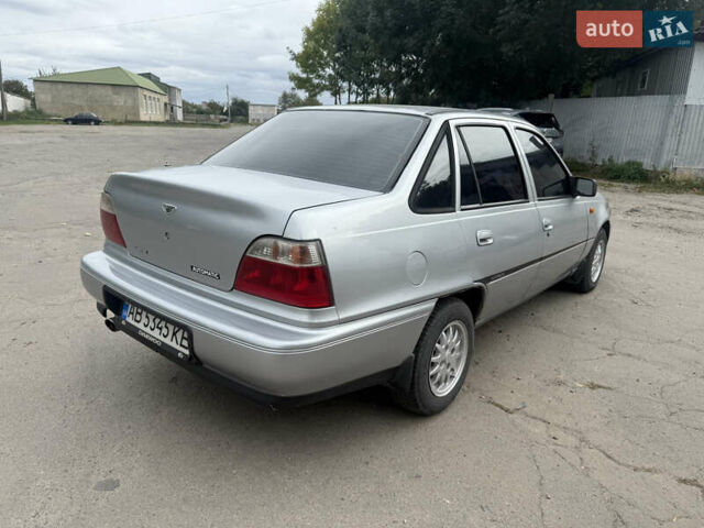 Серый Дэу Нексия, объемом двигателя 1.5 л и пробегом 170 тыс. км за 2300 $, фото 2 на Automoto.ua
