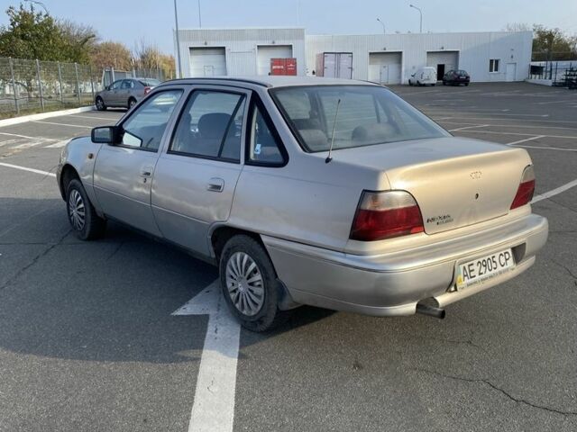 Серый Дэу Нексия, объемом двигателя 1.5 л и пробегом 185 тыс. км за 699 $, фото 6 на Automoto.ua