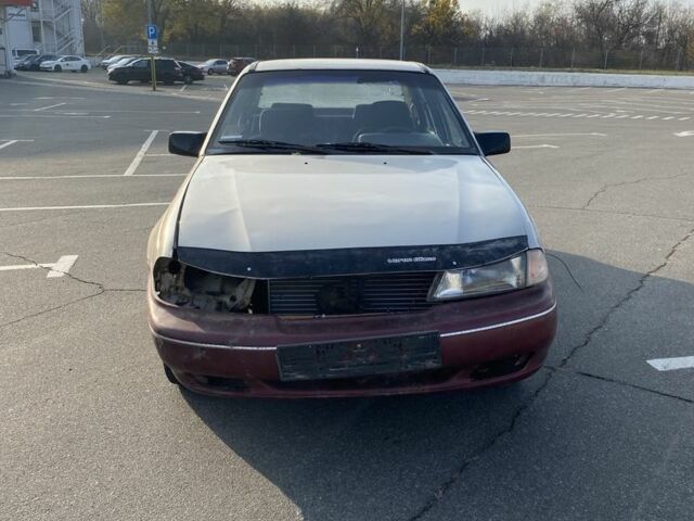 Серый Дэу Нексия, объемом двигателя 1.5 л и пробегом 185 тыс. км за 699 $, фото 1 на Automoto.ua