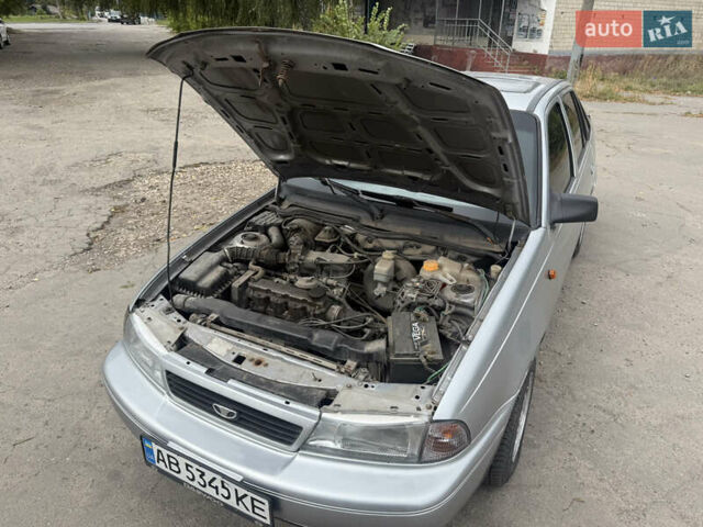 Серый Дэу Нексия, объемом двигателя 1.5 л и пробегом 170 тыс. км за 2300 $, фото 5 на Automoto.ua
