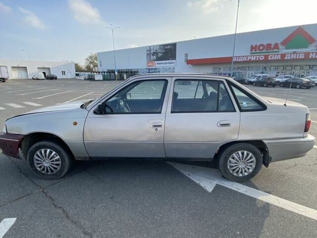 Серый Дэу Нексия, объемом двигателя 1.5 л и пробегом 185 тыс. км за 699 $, фото 7 на Automoto.ua