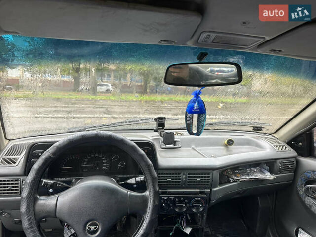 Деу Нексія 1997 у Белой Церкве на Automoto.ua Сірий Деу Нексія, об'ємом двигуна 1.5 л та пробігом 250 тис. км за 499 $, фото 6 на Automoto.ua