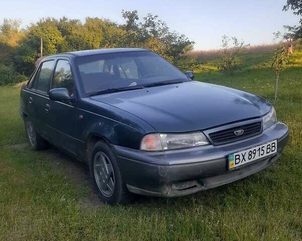Серый Дэу Нексия, объемом двигателя 1.5 л и пробегом 283 тыс. км за 1550 $, фото 1 на Automoto.ua