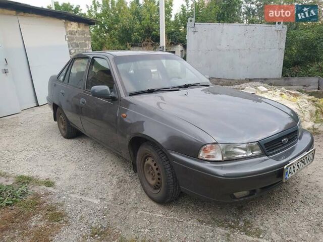 Сірий Деу Нексія, об'ємом двигуна 1.5 л та пробігом 120 тис. км за 4126 $, фото 23 на Automoto.ua