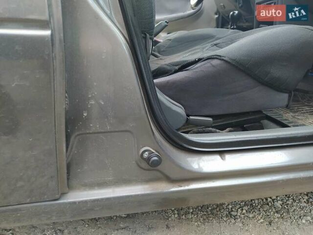Сірий Деу Нексія, об'ємом двигуна 1.5 л та пробігом 120 тис. км за 4126 $, фото 9 на Automoto.ua