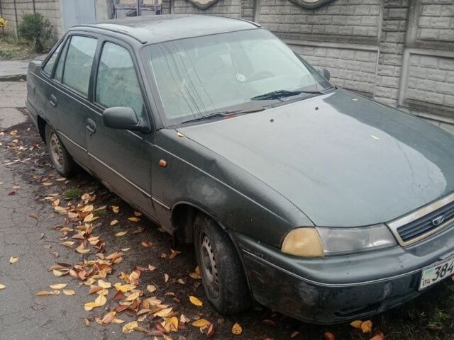 Серый Дэу Нексия, объемом двигателя 0 л и пробегом 235 тыс. км за 715 $, фото 1 на Automoto.ua