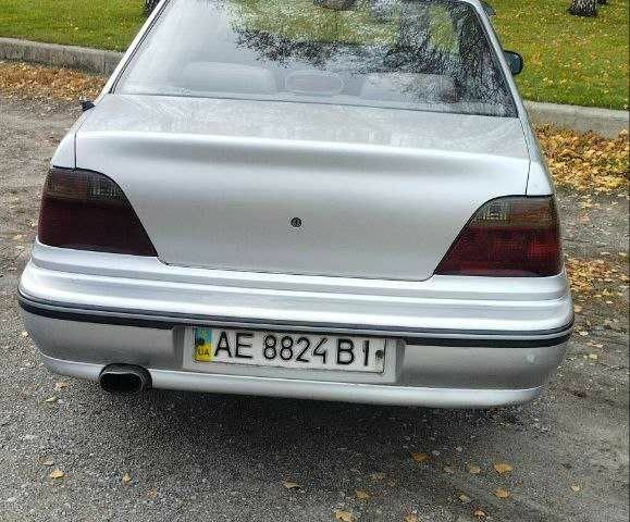 Серый Дэу Нексия, объемом двигателя 1.5 л и пробегом 161 тыс. км за 1800 $, фото 5 на Automoto.ua