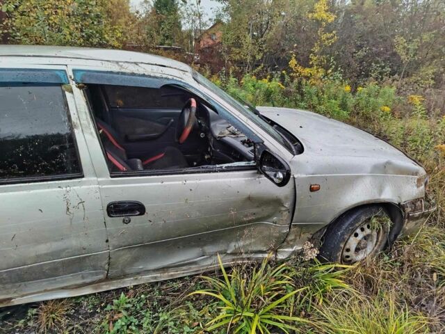 Серый Дэу Нексия, объемом двигателя 1.5 л и пробегом 4 тыс. км за 700 $, фото 7 на Automoto.ua