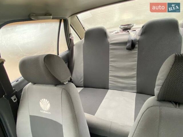 Серый Дэу Нексия, объемом двигателя 1.5 л и пробегом 160 тыс. км за 1500 $, фото 1 на Automoto.ua