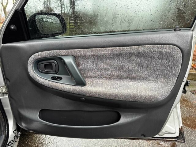 Серый Дэу Нексия, объемом двигателя 1.5 л и пробегом 159 тыс. км за 2190 $, фото 23 на Automoto.ua