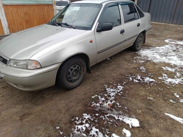 Сірий Деу Нексія, об'ємом двигуна 0 л та пробігом 280 тис. км за 1600 $, фото 1 на Automoto.ua