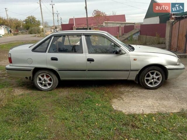 Дэу Нексия 2006 в Вознесенске на Automoto.ua Серый Дэу Нексия, объемом двигателя 1.5 л и пробегом 162 тыс. км за 1200 $, фото 1 на Automoto.ua