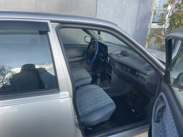 Сірий Деу Нексія, об'ємом двигуна 0 л та пробігом 71 тис. км за 1500 $, фото 2 на Automoto.ua