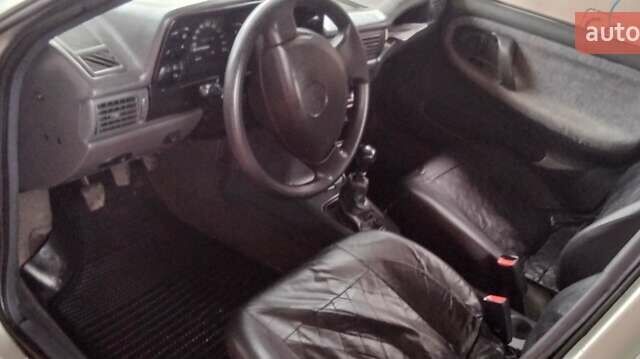 Сірий Деу Нексія, об'ємом двигуна 1.5 л та пробігом 95 тис. км за 1650 $, фото 23 на Automoto.ua