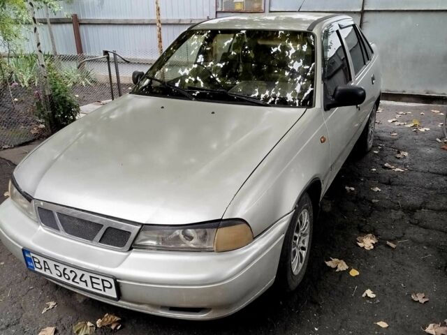 Серый Дэу Нексия, объемом двигателя 1.5 л и пробегом 179 тыс. км за 1800 $, фото 4 на Automoto.ua