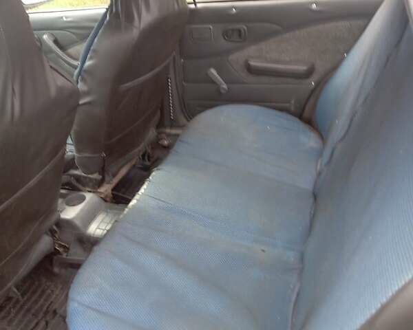 Дэу Нексия 2006 в Вознесенске на Automoto.ua Серый Дэу Нексия, объемом двигателя 1.5 л и пробегом 162 тыс. км за 1200 $, фото 4 на Automoto.ua