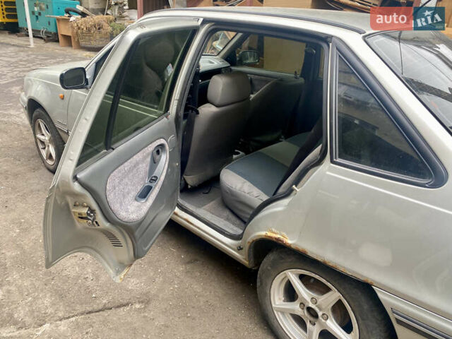 Деу Нексія 2006 у Дніпро (Дніпропетровську) на Automoto.ua Сірий Деу Нексія, об'ємом двигуна 1.5 л та пробігом 200 тис. км за 1700 $, фото 16 на Automoto.ua